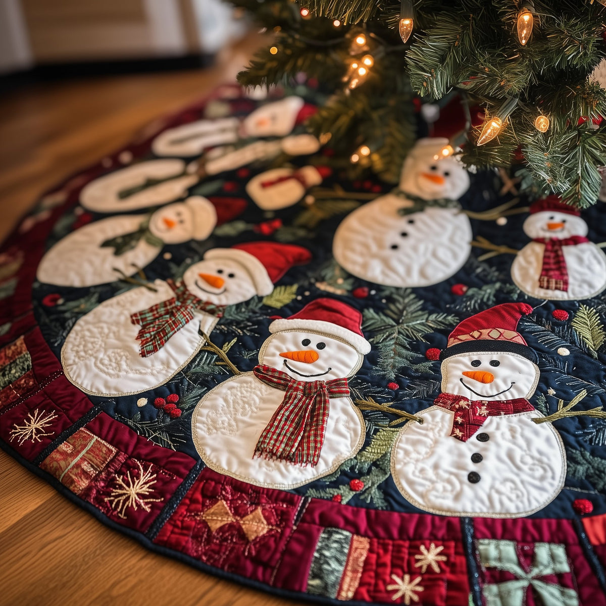 Alpine Joy 1351 Christmas Tree Skirt
