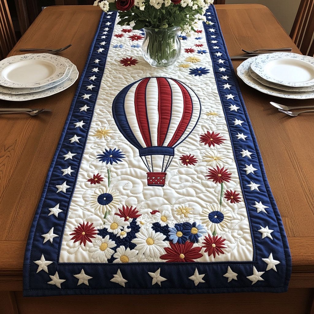 Balloons of Liberty Table Runner
