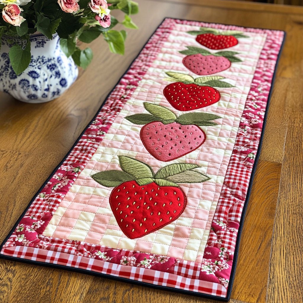 Berry Love Table Runner