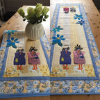 Chicken Sweethearts Table Runner