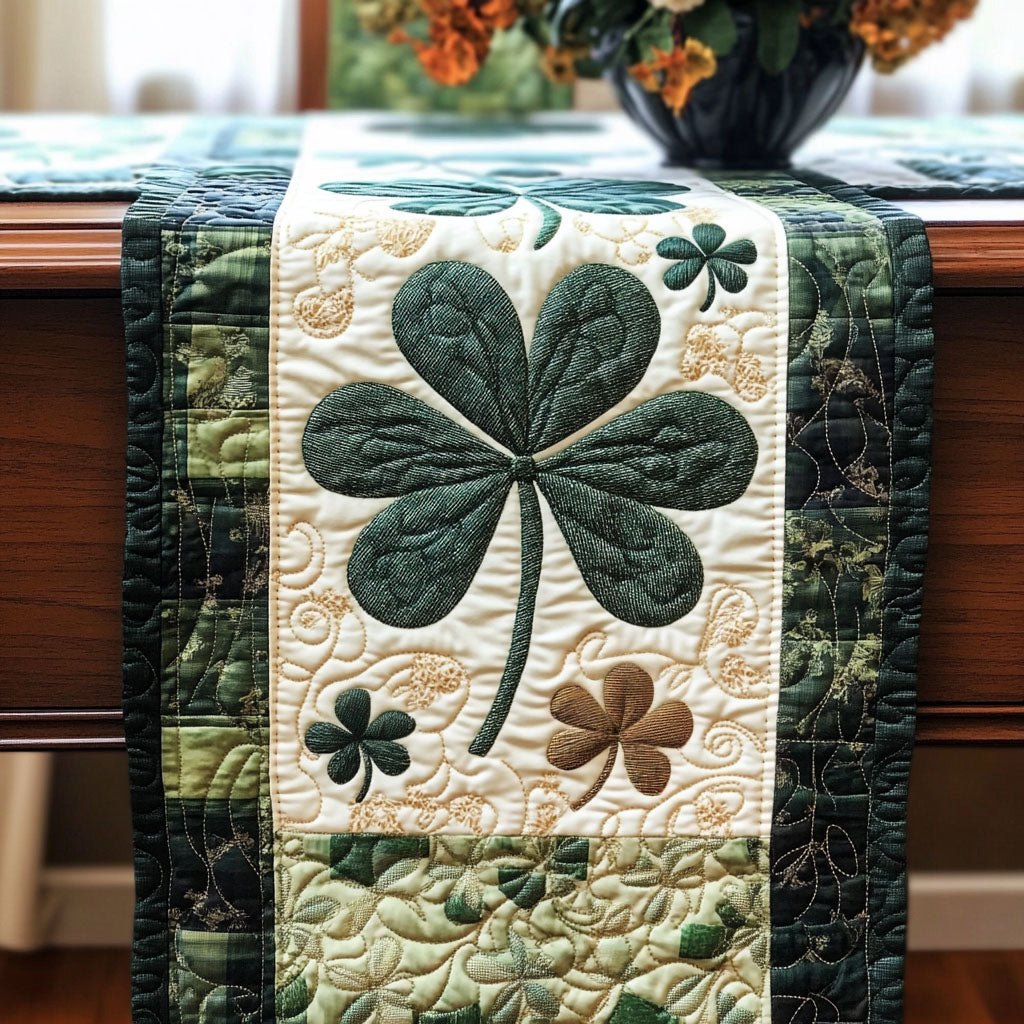 Big Shamrock on Cream Panel Table Runner
