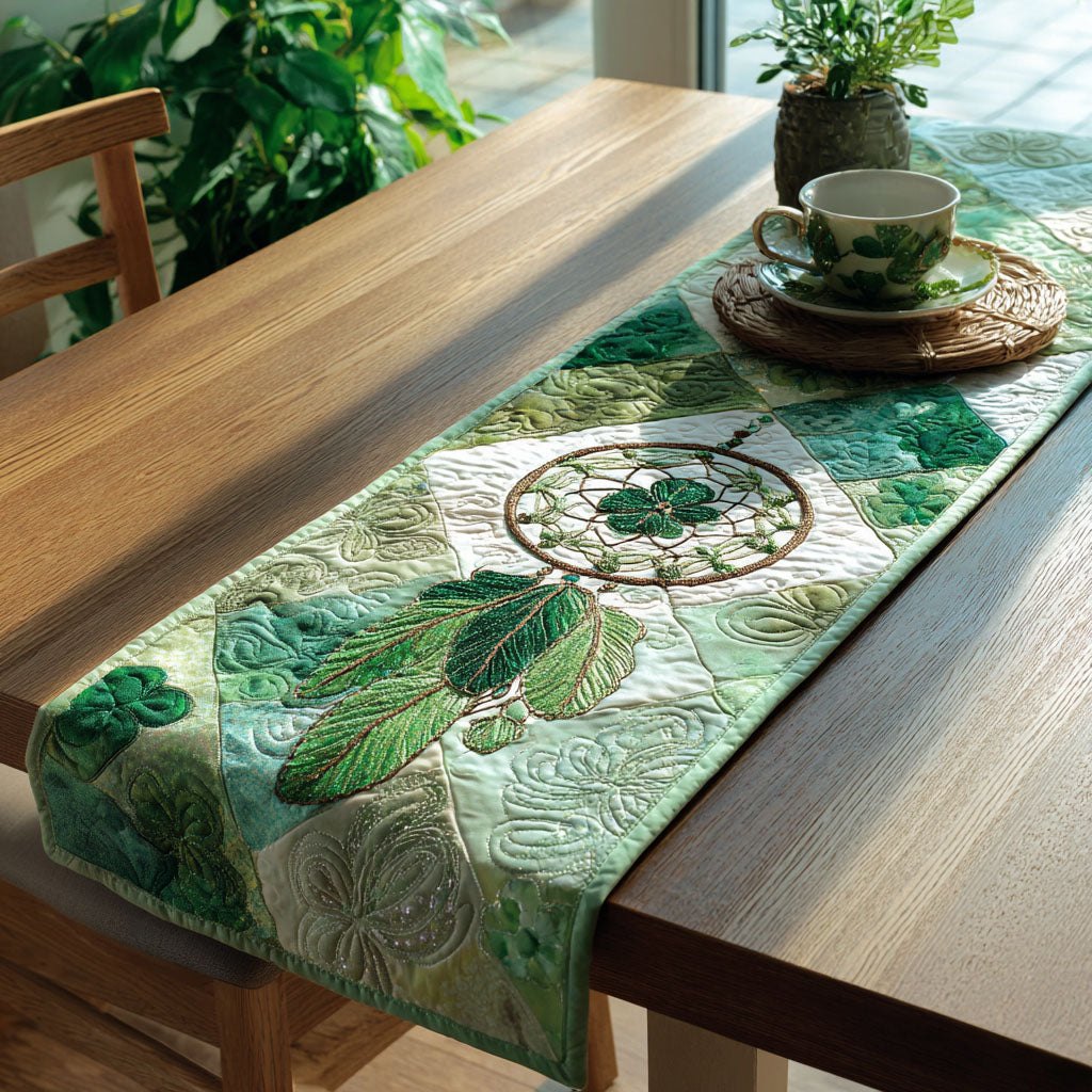 Dream of the Clover Table Runner