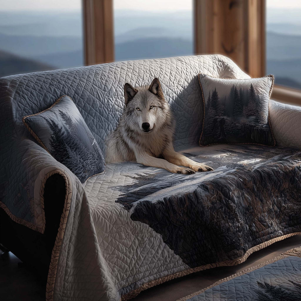 Wolf on the Grey Mountain Quilt Sofa Cover