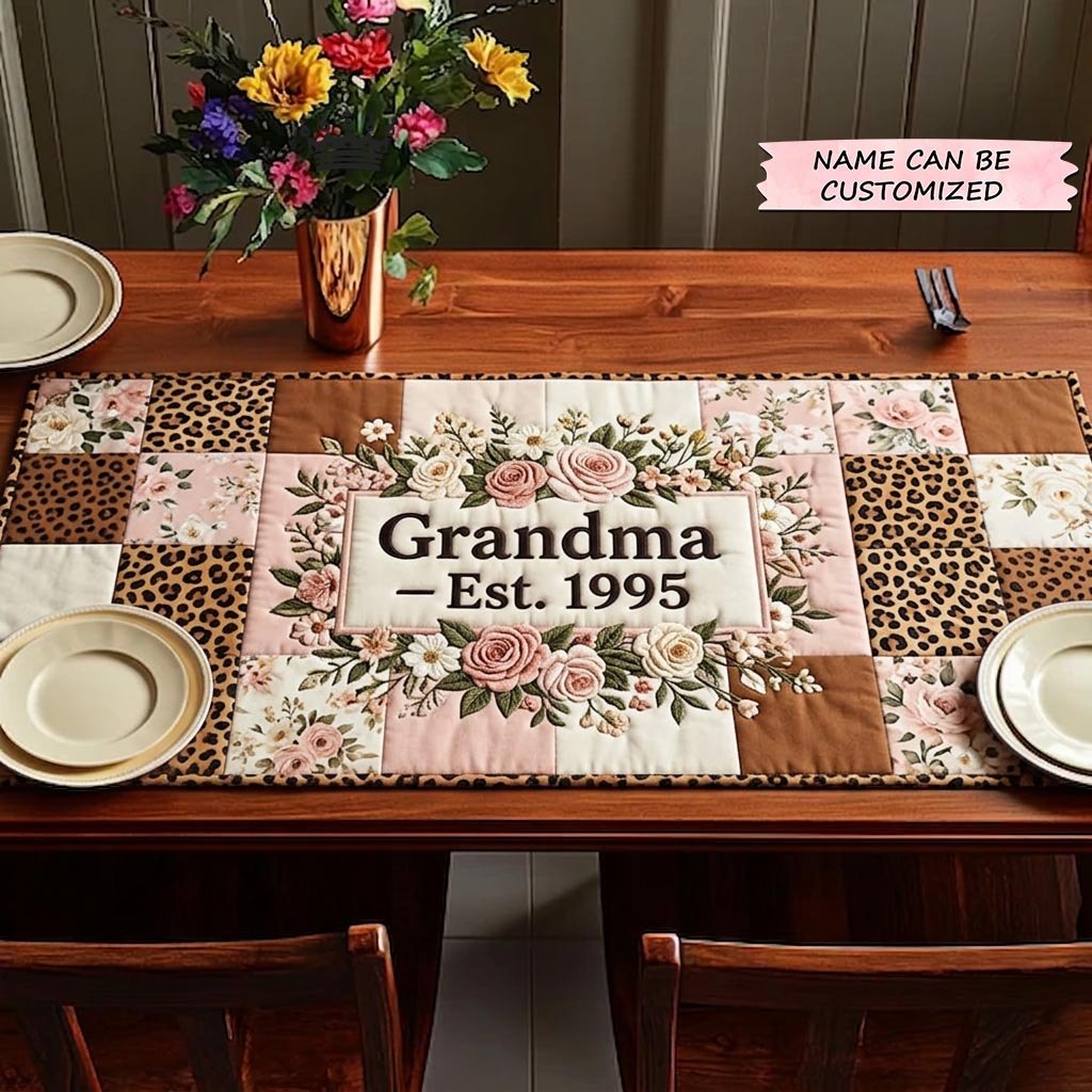Bloom for Mom Qtcuz Table Runner