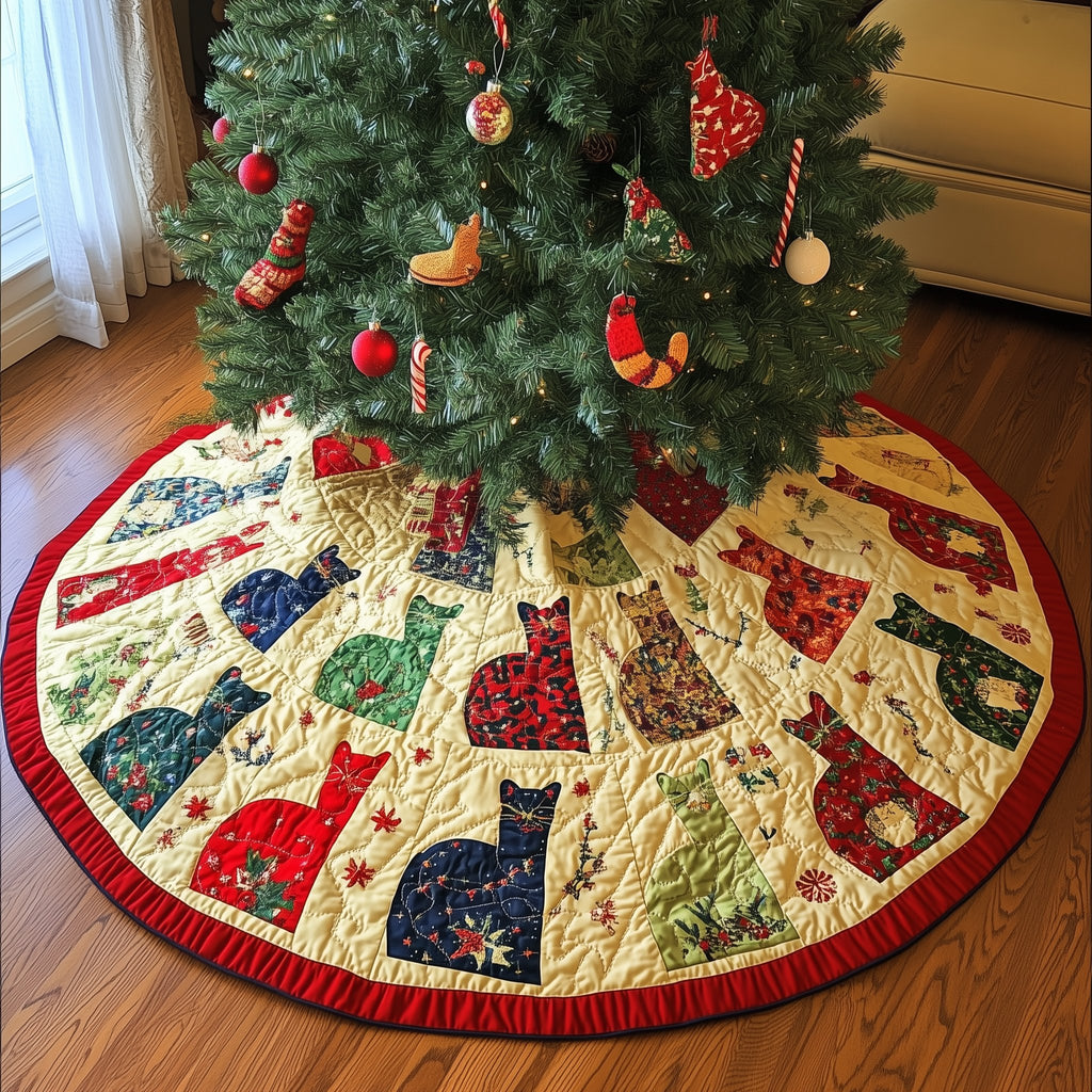 Cats on the Red and Green Wedges Christmas Tree Skirt