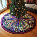 Bright Feather Rosette with Dark Border Christmas Tree Skirt