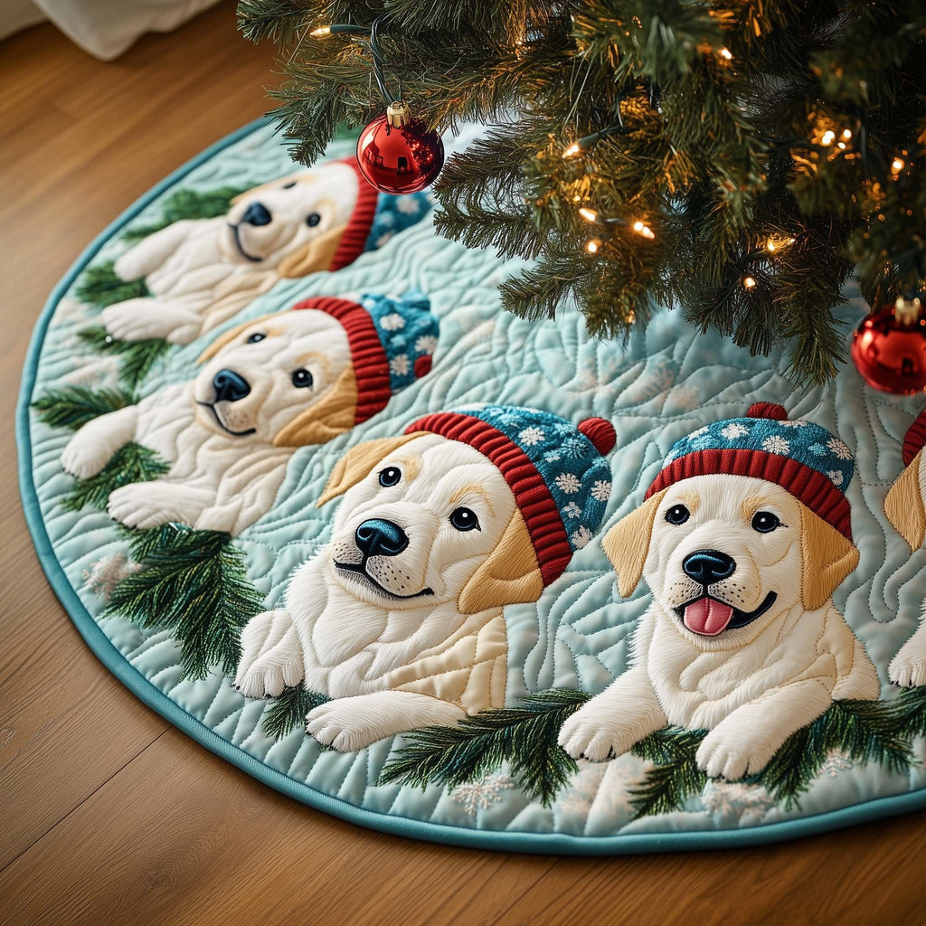 Cozy Labrador Christmas Tree Skirt