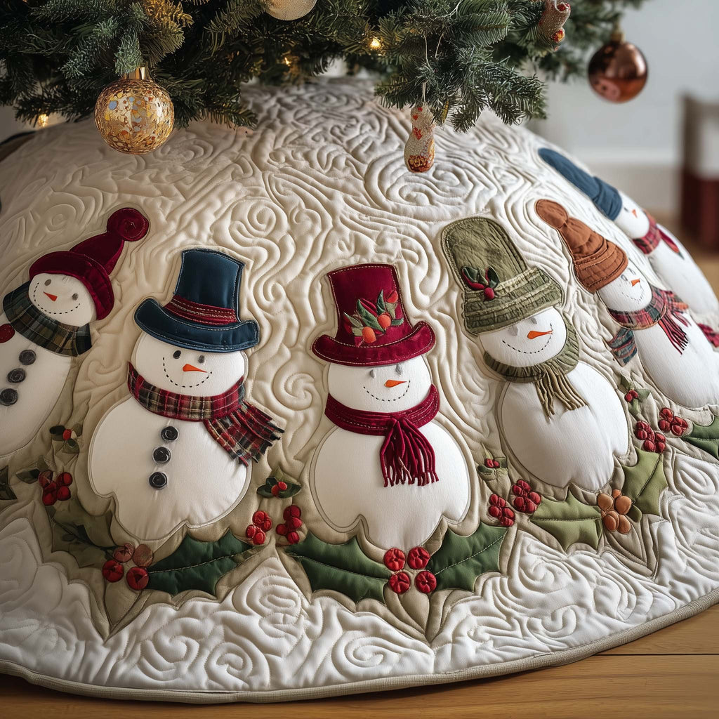 Hatted Snowmen Christmas Tree Skirt