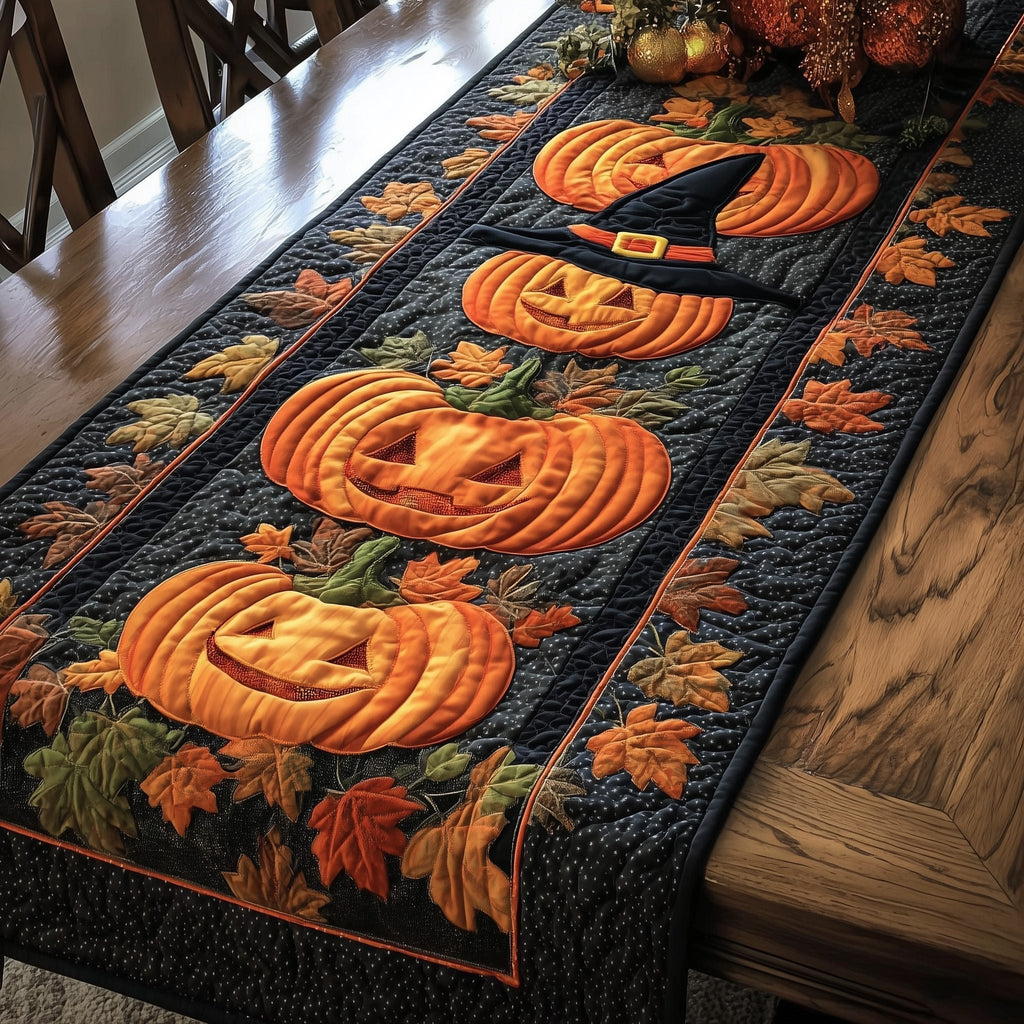 Jack o Lanterns with Buckled Hat Table Runner