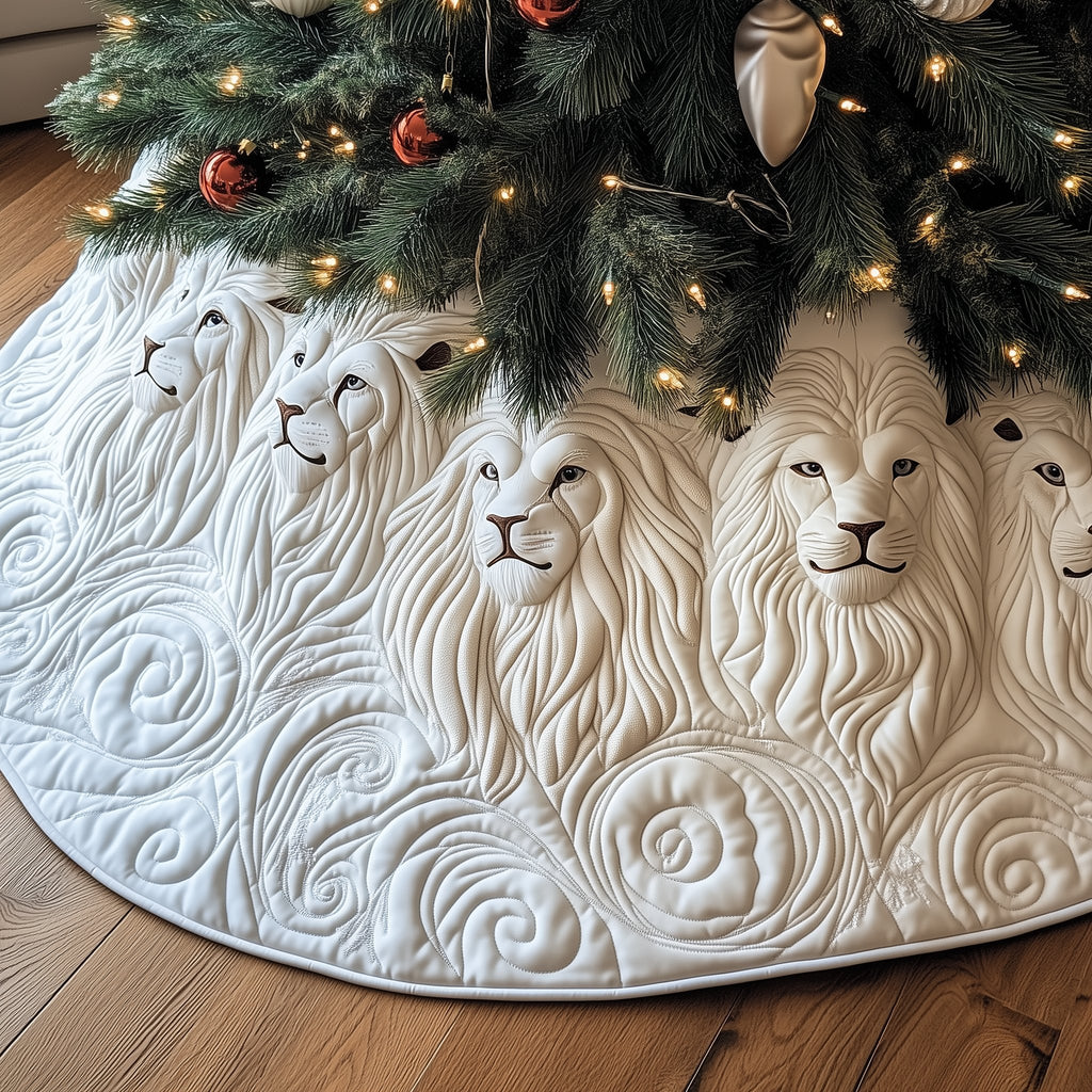 Regal White Lion Faces on Cream Christmas Tree Skirt