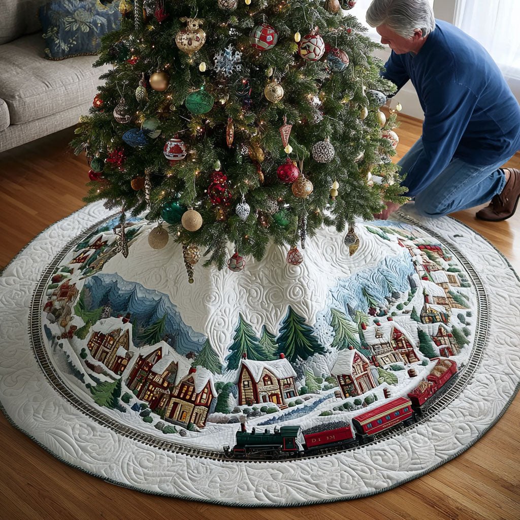 Kris Kringle Locomotive Christmas Tree Skirt