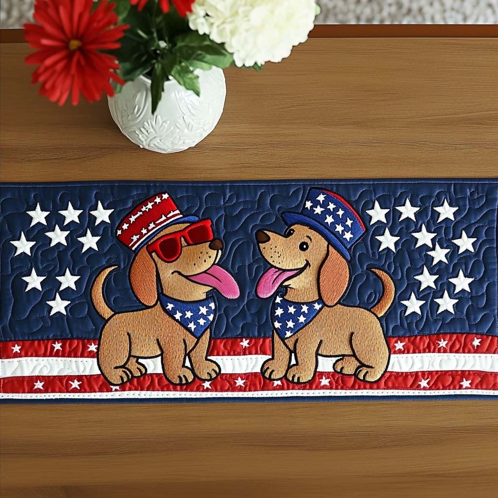 Liberty Tails Duo Table Runner