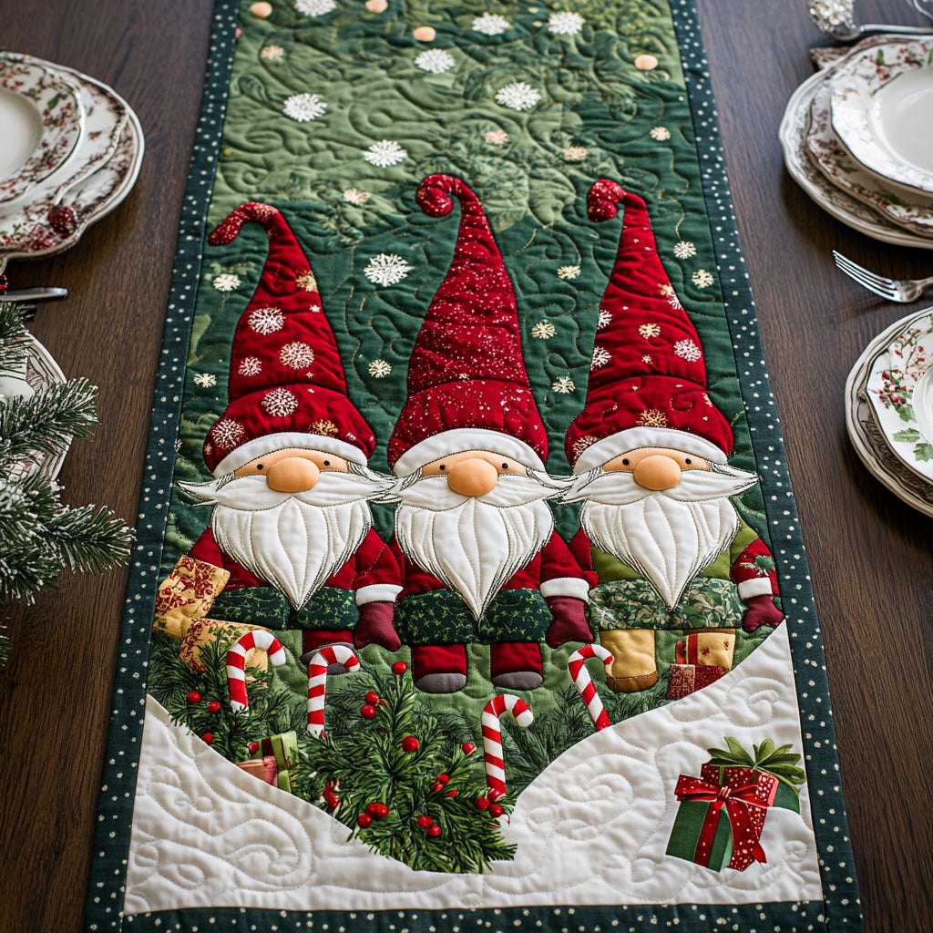 Noel Nooks Table Runner