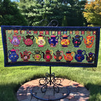 Teapot Treasures Table Runner