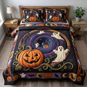 Haunted Halloween Ghost Swirl 3-Piece Quilted Bedding Set