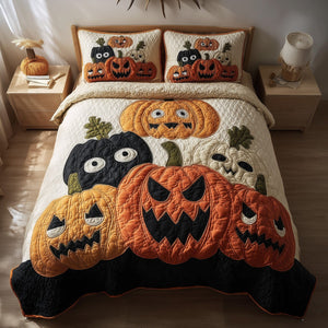 Spooky Pumpkin Eyes 3-Piece Quilted Bedding Set