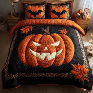 Spooky Pumpkin Grin 3-Piece Quilted Bedding Set